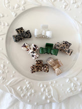 Load image into Gallery viewer, Mini Bowtie Assorted Hair Claws
