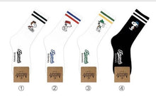 Load image into Gallery viewer, Peanuts Variety Snoopy 2Line Crew Ankle Socks