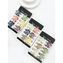 Load image into Gallery viewer, Mini Sparkling Flower Hair Claw Set
