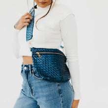 Load image into Gallery viewer, Westlyn Woven Bag
