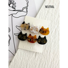 Load image into Gallery viewer, Mini Cat Hair Claw
