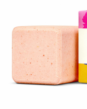 Load image into Gallery viewer, Champagne Bath Bomb- Celebration Spa Fizz
