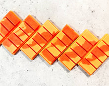 Load image into Gallery viewer, Natural Soy Wax Melts - Vegan Friendly, Paraben Free
