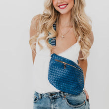 Load image into Gallery viewer, Westlyn Woven Bag
